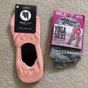Yoga/Pilates two pairs of socks